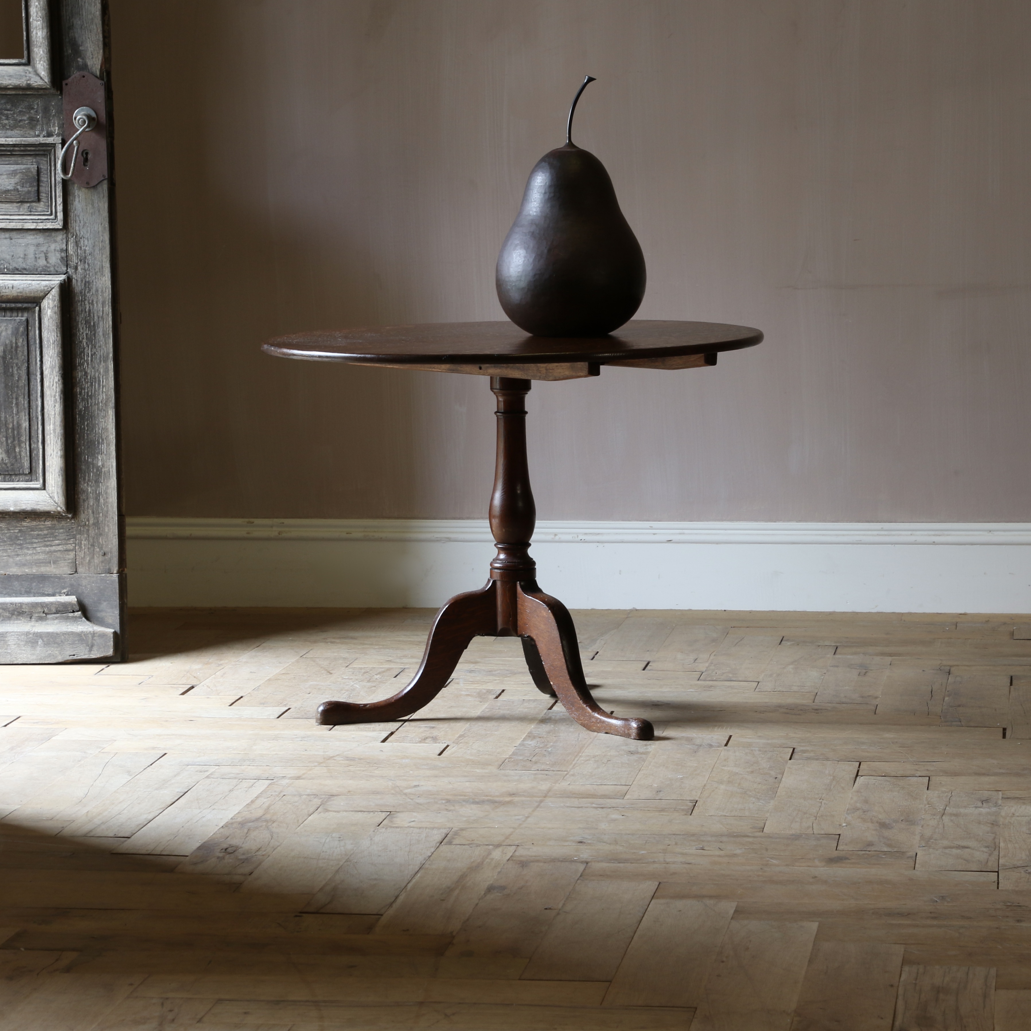 English Wine Table